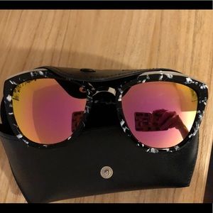 Diff Bella Sunglasses